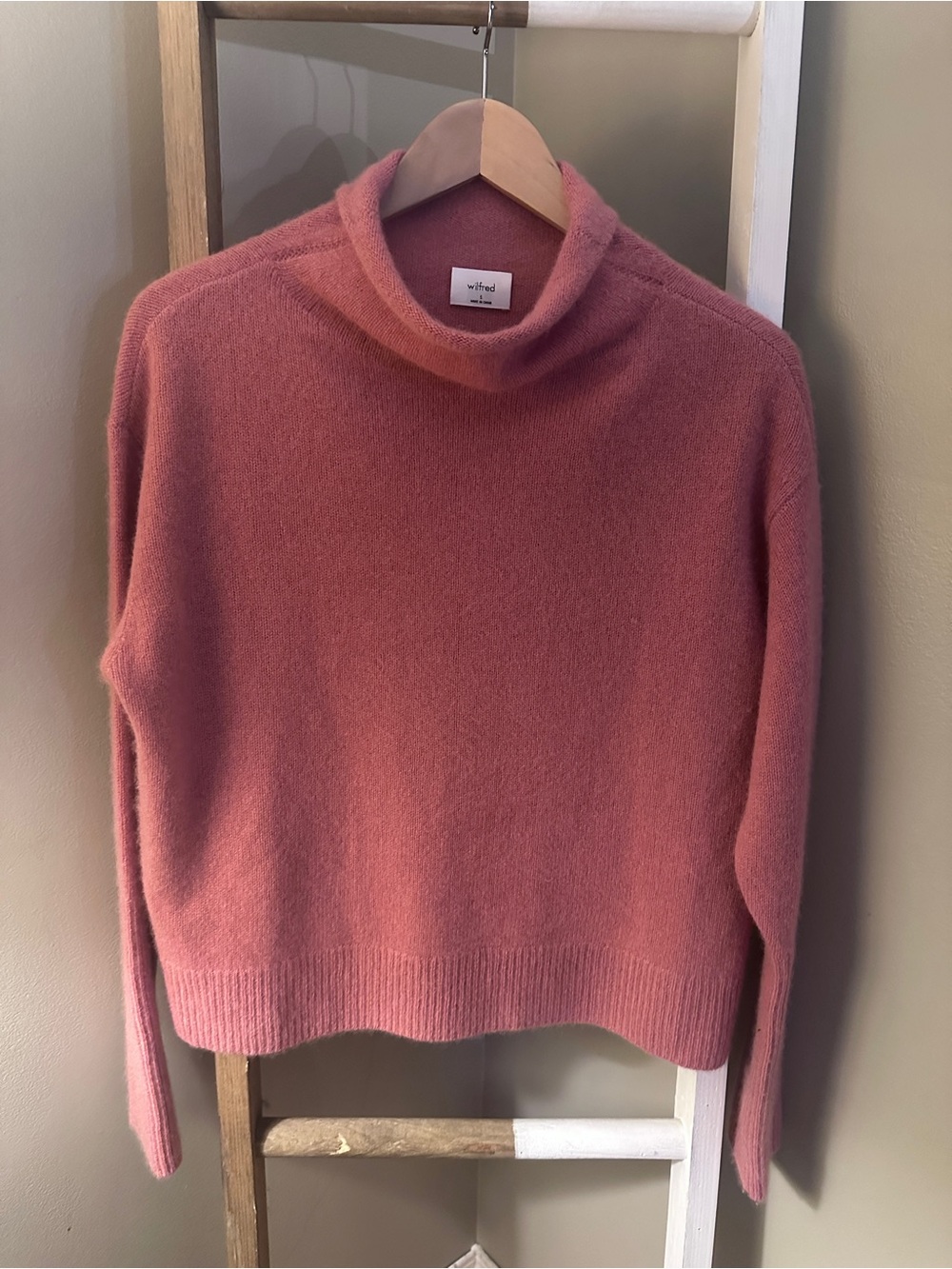 Beautiful Wilfred 100% Cashmere Sweater - Dusty Pink